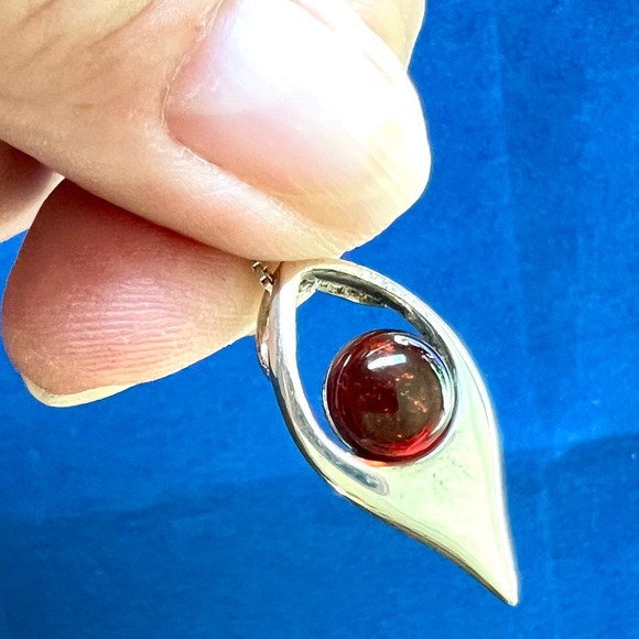 Baltic Amber Pendant Necklace Open Backed Teardrop 18” Chain .925 Silver EUC - Picture 7 of 12